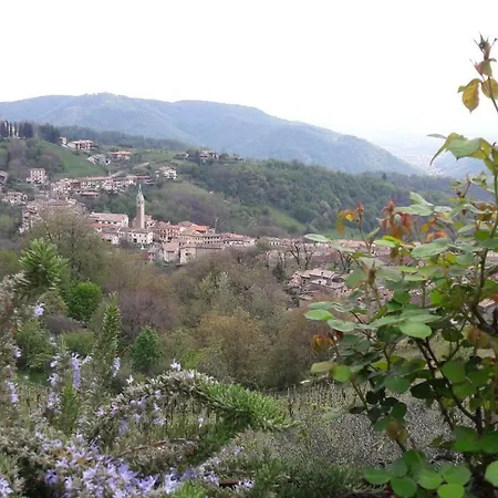 Isabella Frühstückspension 4*