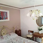 Isabella 3*