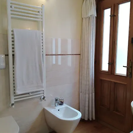 Nocleg ze śniadaniem Isabella 4*