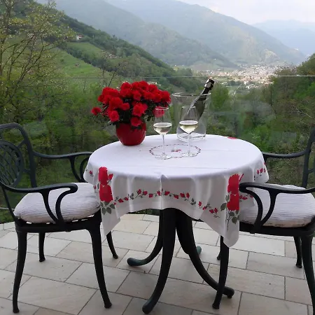 Isabella Nocleg ze śniadaniem 4*