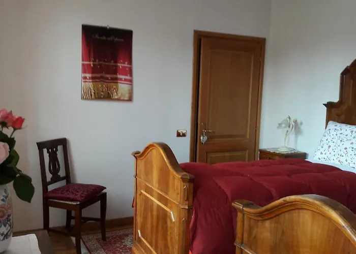 Isabella Couette-café 4*